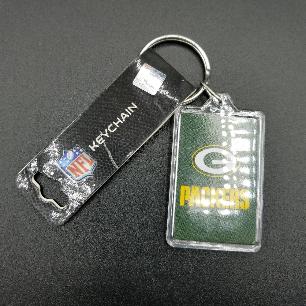 Greenbay Packers Small Keychain NFL Fan Shop Fan Gear Souvenir Cheese Heads New